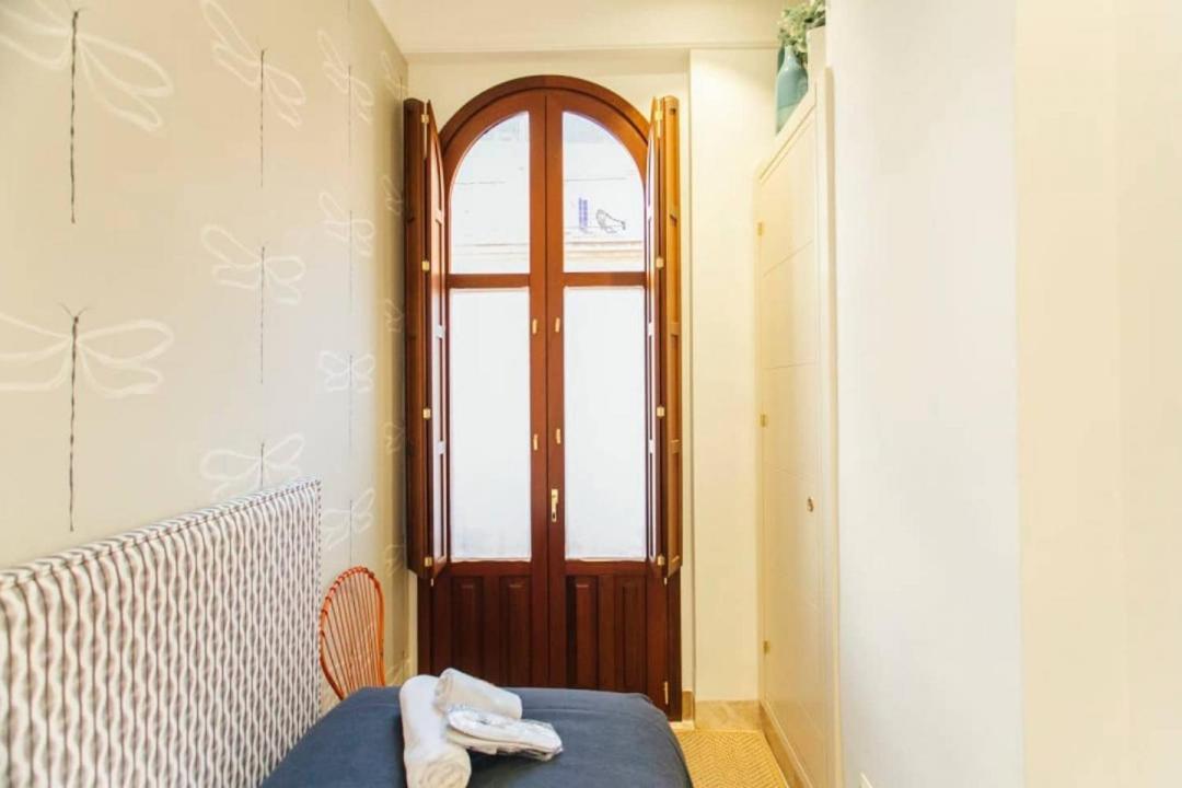 New With Height- 2Bd 1Bth- Pajaritos Leilighet Sevilla Eksteriør bilde